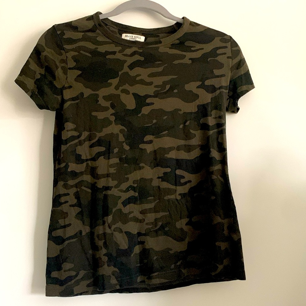 Brave soul t shirt in camo print
